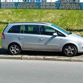OPEL ZAFIRA BENZINA