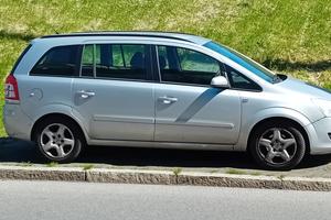 OPEL ZAFIRA BENZINA