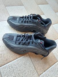 Nike shocks r4
