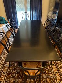 Tavolo Cassina le Courbuoisier LC6 - sedie Thonet
