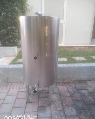 serbatoio per vino in acciaio inox