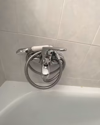 Ottimi sanitari e rubinetteria