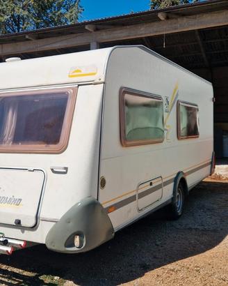 Roulotte Knaus Südwing 500 Tk 6 posti letto