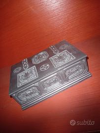 scatola cofanetto porta gioie peltro vintage 