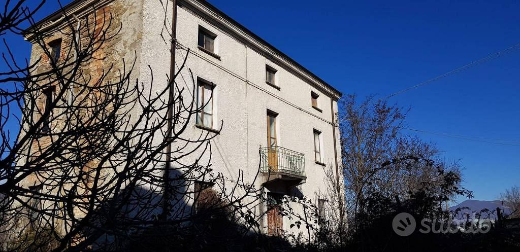 Casa – Varsi, Fiassoni - Altro