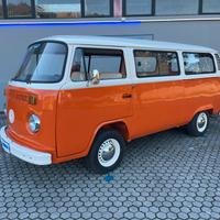 Volkswagen T2 8 posti walkthrouth