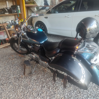 Suzuki intruder 800