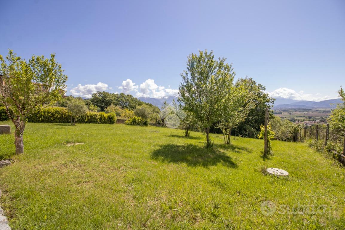 VILLA SINGOLA A GRECCIO - Vista 3