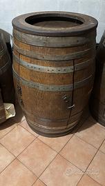 Botte vino prodotte a Marsala