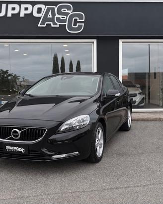 Volvo V40 2.0 d2 120 CV Momentum OK NEOPATENTATI