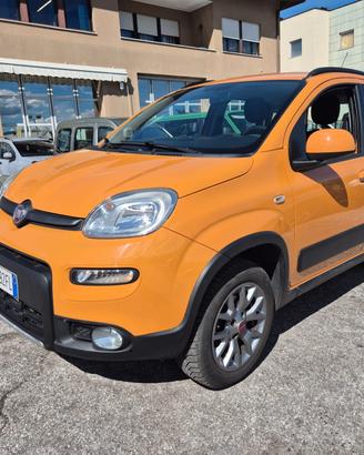 FIAT PANDA 0.9 4X4 TREKKING