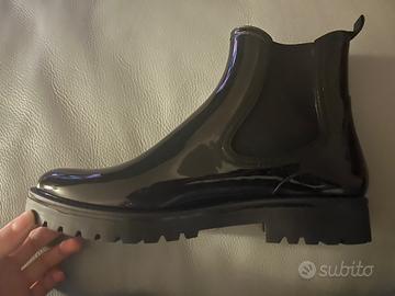 Stivaletti lucidi emporio Armani numero 38