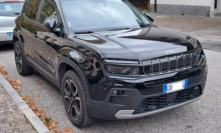 Avenger 1.2 turbo Summit 100cv