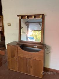 Mobile Lavandino e specchio bagno