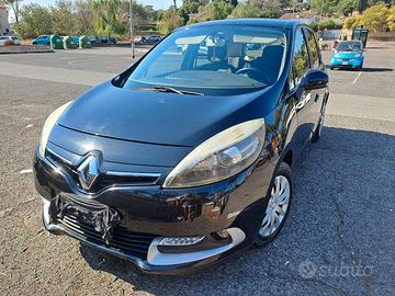 Renault Scenic 1.5 dci 2014