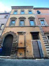 2 LOCALI A CIVITA CASTELLANA