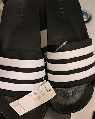 Adidas Adilette showar n 43  2/3
