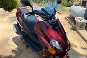 Scooter Yamaha