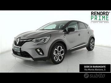 RENAULT Captur 1.6 E-TECH Hybrid Techno Fast Track