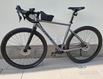 OLYMPIA Handy 2025 taglia M Disco