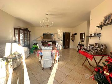 Appartamento Via Arco Sant' Antonio 4 vani