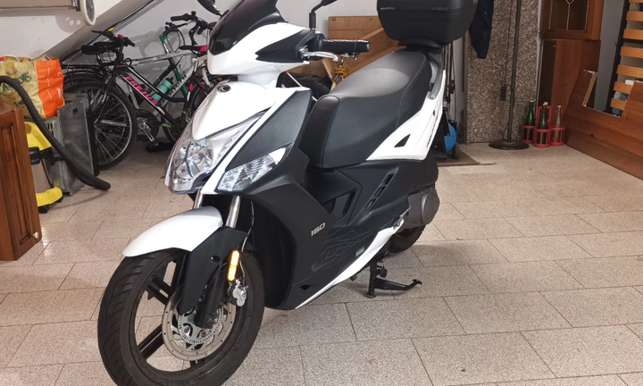 Scooter Kymco Agility 150 R16