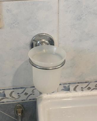 ACCESSORI BAGNO   ZONA CINECITTA' APPIO CLAUDIO RM