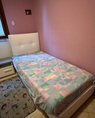 Letto contenitore una piazza praticamente nuovo
