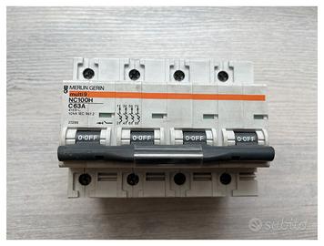 Interruttore Merlin Gerin NC100H C63A 4 poli