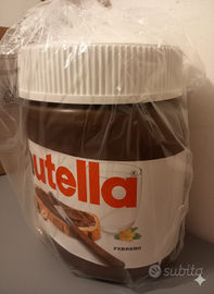 NUTELLA BARATTOLONE POUF