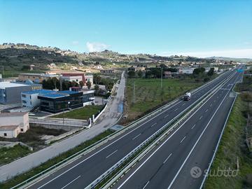 LOCALE A DESTIN. C1 200 Mq Racalmuto sulla ss 640