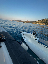 Moto d'acqua guida senza patente