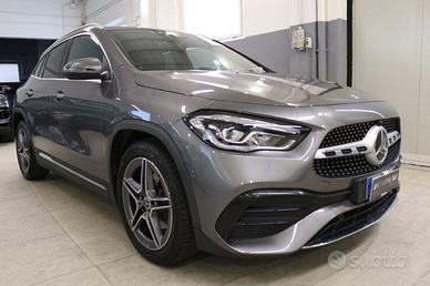 MERCEDES-BENZ GLA 180 d Automatic Premium