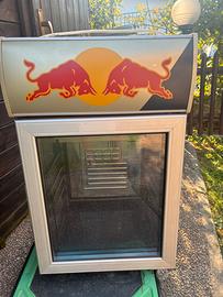 Frigo bar red bull