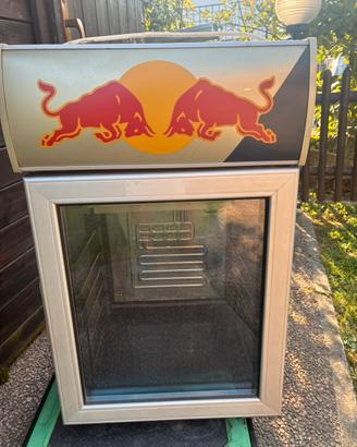 Frigo bar red bull
