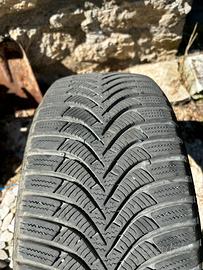 Pneumatici Invernali 205/55 r16 Hankook