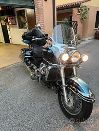 Moto triumph rocket 3 touring