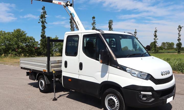 Iveco Daily 35 Dc - CASSONE CON GRU