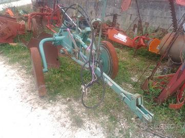 ARATRO NARDI BIVOMERE DESTRO