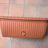 Vasii in plastica da balcone