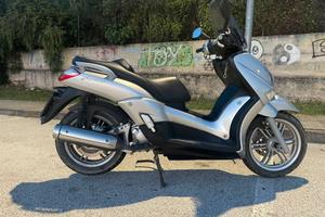 yamaha xcity 250