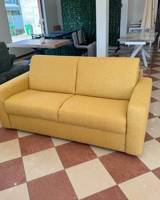 SVENDITA DIVANO LETTO