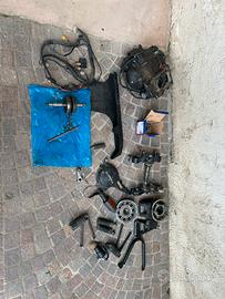 Ricambi elefant 125 aletta rossa