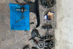 Ricambi elefant 125 aletta rossa cagiva