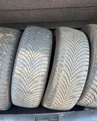 GOMME E CERCHIO GOLF V