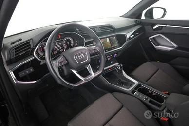AUDI Q3 Q3 SPB 35 TDI S tronic Identity Black