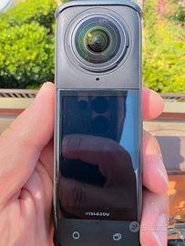 insta 360 x4 come nuova + protezioni extra