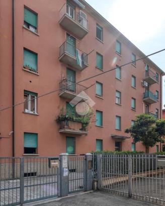 3 LOCALI A BOLOGNA