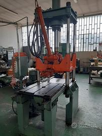 PRESSA PROVASTAMPI TCS 20 ton