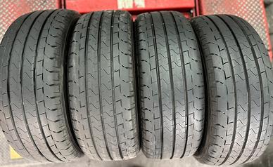 4-Pneumatici 225/55/17 C Bridgestone